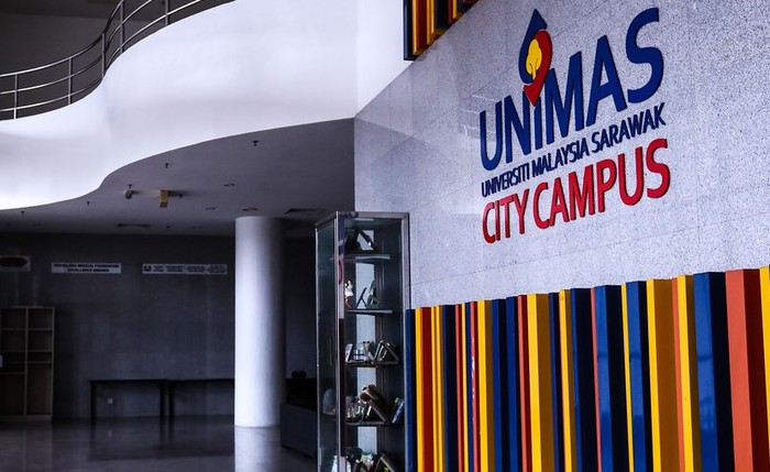 Unimas_700x